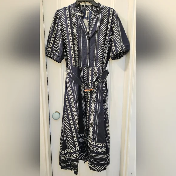 NWT KAKTUS midi length Blue printed dress size large - Picture 2 of 7